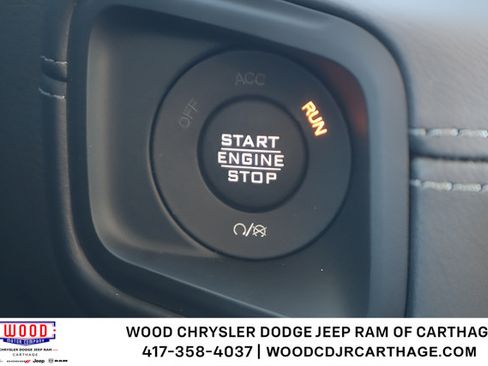 New 2026 Jeep Gladiator Rubicon w/ Steel Power Dome Hood Package AWD/4WD image 8