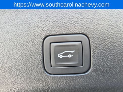 Used 2025 Chevrolet Tahoe Premier AWD/4WD image 35
