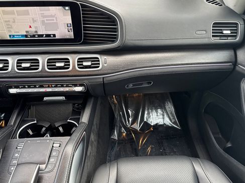 Used 2022 Mercedes-Benz GLS 450 4MATIC image 31