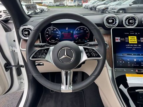 Used 2026 Mercedes-Benz GLC 300 4MATIC image 14
