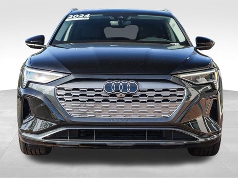 Certified 2024 Audi Q8 e-tron Premium Plus w/ Premium Plus Package image 4