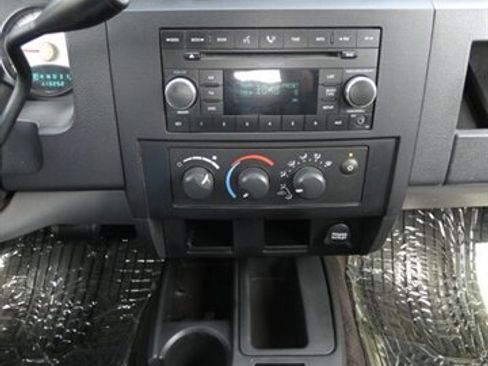 Used 2008 Dodge Dakota ST RWD image 28