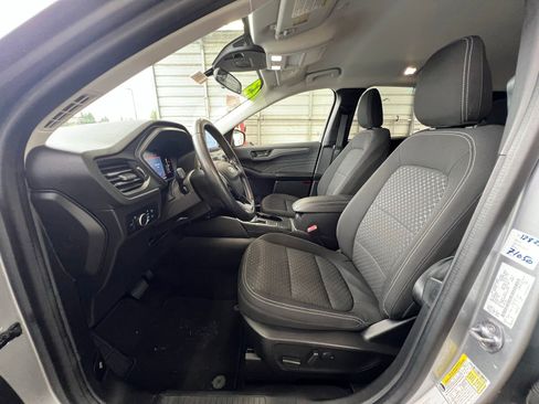 Used 2023 Ford Escape Active AWD/4WD image 12