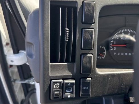 New 2024 Chevrolet Low Cab Forward RWD image 30