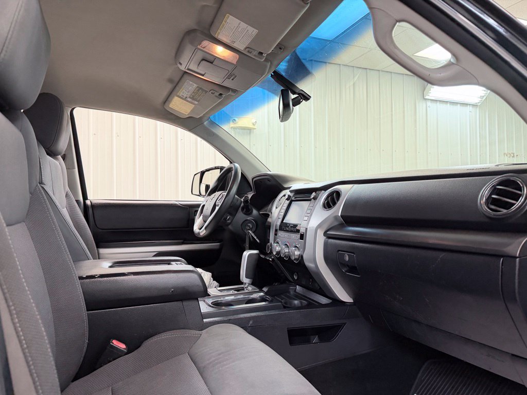 Used 2014 Toyota Tundra SR5 w/ SR5 Upgrade Package AWD/4WD image 35