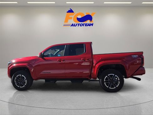 New 2026 Toyota Tacoma TRD Sport image 2