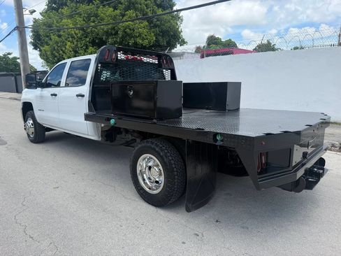 Used 2019 Chevrolet Silverado 3500 W/T w/ WT Convenience Package AWD/4WD image 3