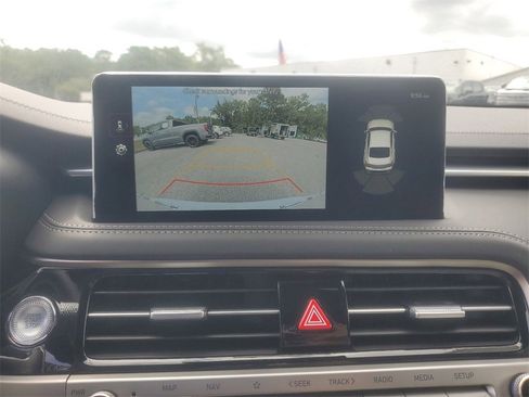 Used 2025 Genesis G70 2.5T w/ Sport Prestige Package image 21