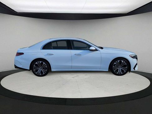 Used 2024 Mercedes-Benz E 350 4MATIC Sedan image 9