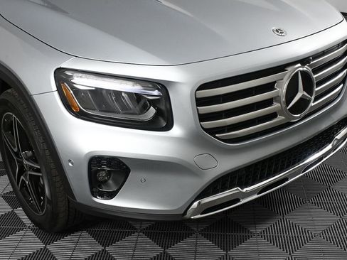 New 2026 Mercedes-Benz GLB 250 image 36