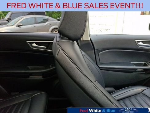 Certified 2023 Ford Edge SEL w/ Convenience Package AWD/4WD image 13