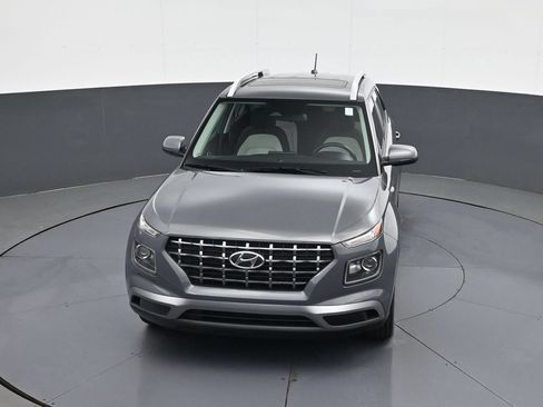 Certified 2024 Hyundai Venue SEL FWD image 15