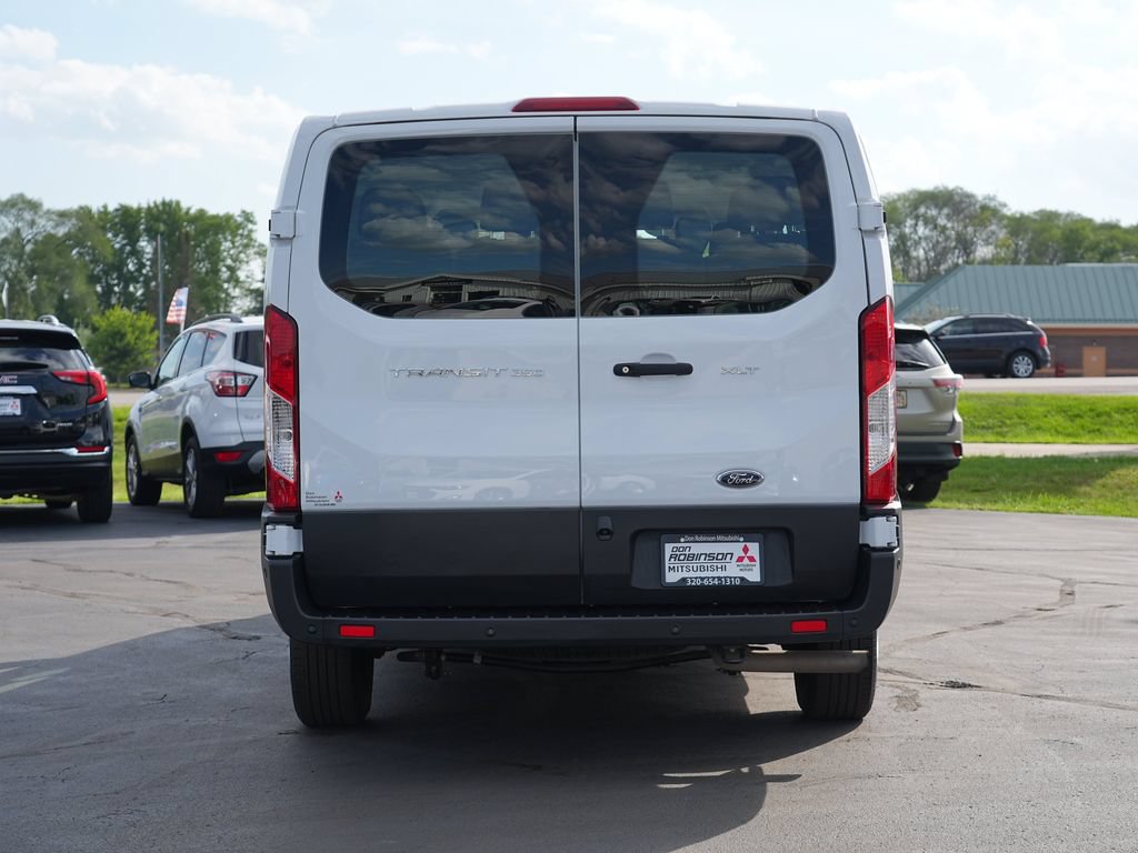 Used 2023 Ford Transit 350 XLT RWD image 4