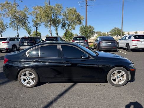 Used 2012 BMW 328i Sedan RWD image 4