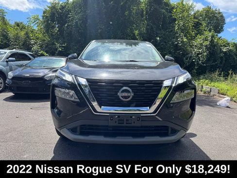 Used 2022 Nissan Rogue SV AWD/4WD image 2