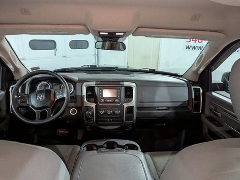 Used 2019 RAM 1500 Classic SLT image 28