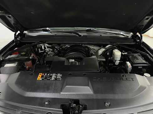 Used 2018 Chevrolet Tahoe LT w/ Luxury Package image 26