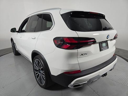 Used 2025 BMW X5 xDrive40i image 7