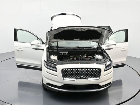 Certified 2022 Lincoln Nautilus FWD image 55