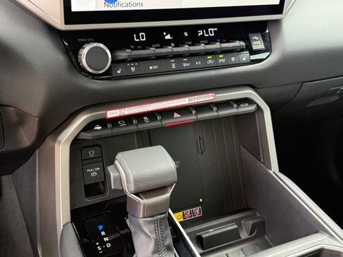 Used 2026 Toyota Tundra Limited image 21