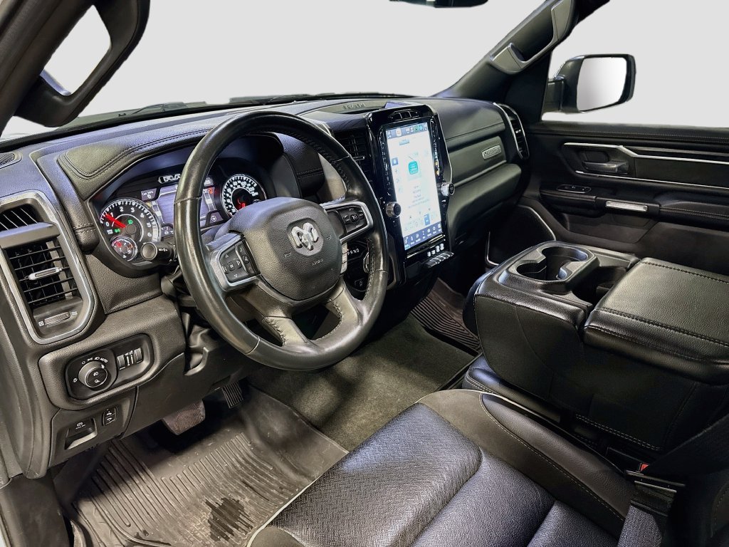 Used 2023 RAM 1500 Laramie RWD image 9
