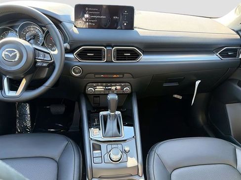 New 2025 MAZDA CX-5 AWD 2.5 S w/ Preferred Package image 19