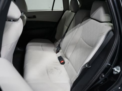 Certified 2025 Toyota Corolla Cross L image 27