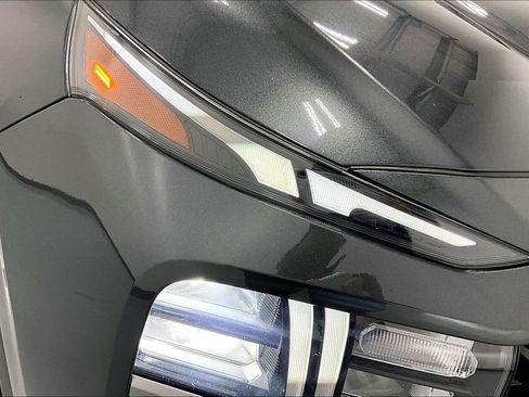 Used 2023 Hyundai Santa Fe SEL image 37