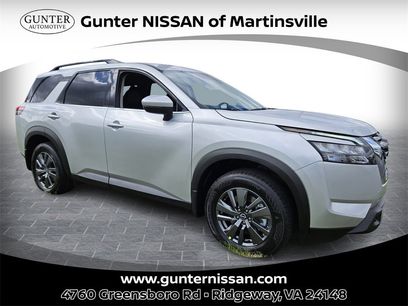 New 2025 Nissan Pathfinder SV