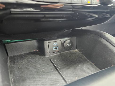 Used 2022 Ford Escape SEL image 27