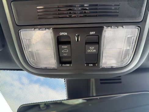 Used 2022 Honda Passport EX-L image 43