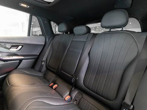 Certified 2023 Mercedes-Benz EQE 500 4MATIC SUV image 31