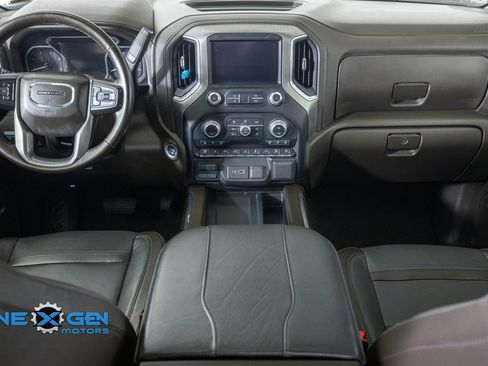 Used 2023 GMC Sierra 2500 Denali w/ Denali Ultimate Package AWD/4WD image 33