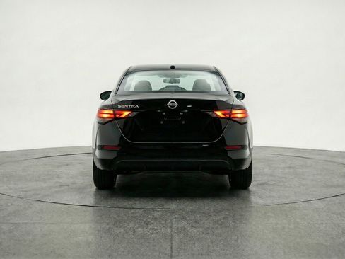 Used 2025 Nissan Sentra SV FWD image 7