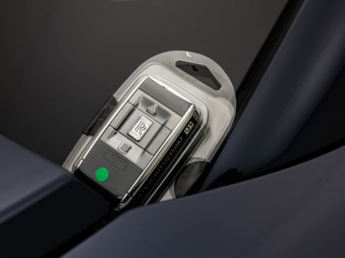 New 2026 Rolls-Royce Spectre image 58