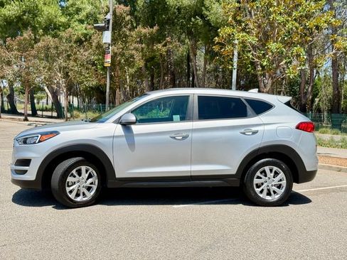 Used 2019 Hyundai Tucson SE w/ Cargo Package FWD image 18