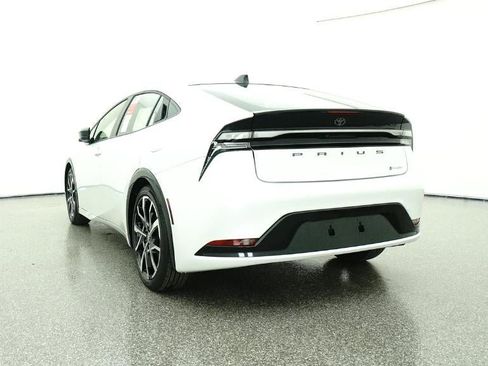 New 2026 Toyota Prius Plug-In Hybrid image 22