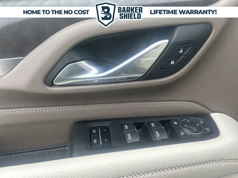 Used 2024 GMC Yukon Denali w/ Advanced Technology Package image 22