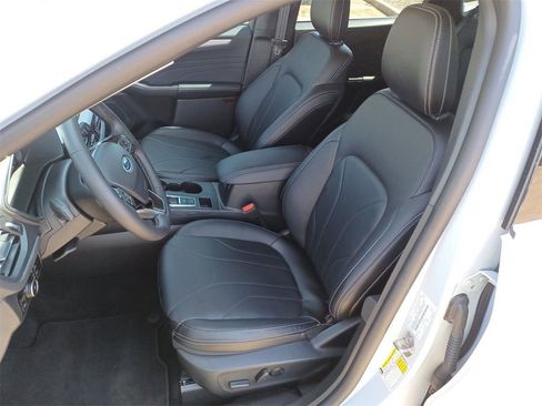 New 2025 Ford Escape Platinum w/ Premium Technology Package image 12