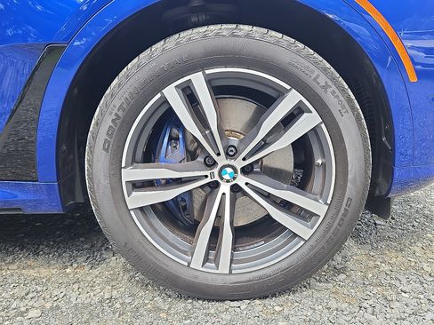 Used 2024 BMW X7 M60i w/ Executive Package image 8