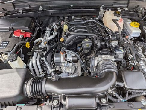 Certified 2022 Jeep Wrangler Unlimited Rubicon image 28