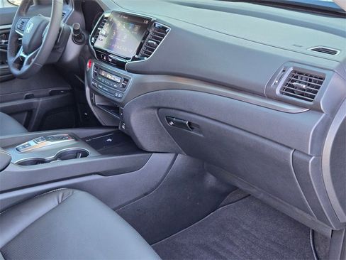 Used 2025 Honda Ridgeline RTL image 24