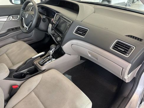 Used 2015 Honda Civic Hybrid Sedan image 41