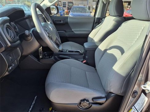 Used 2021 Toyota Tacoma SR image 6