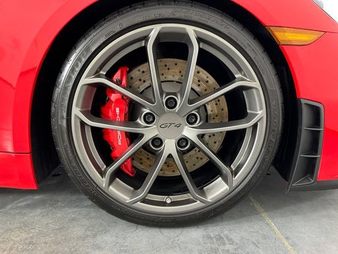 Certified 2020 Porsche 718 Cayman GT4 RWD image 11