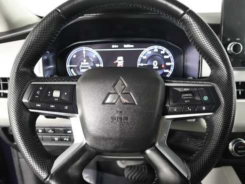 Used 2024 Mitsubishi Outlander SEL image 19