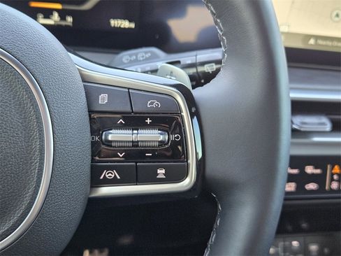 Used 2025 Kia Sorento SX Prestige image 29