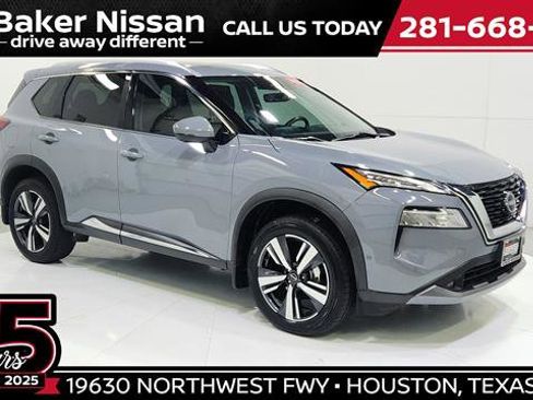 Used 2022 Nissan Rogue SL w/ SL Premium Package image 1