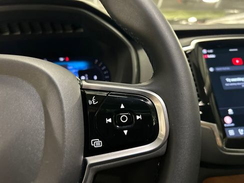 Certified 2023 Volvo XC90 B6 Plus w/ Protection Package Premier AWD/4WD image 14