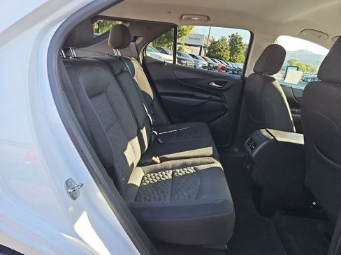Used 2021 Chevrolet Equinox LT w/ LPO, Cargo Package FWD image 26